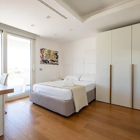 Villa Luxury 3 Bed With Pool & Jacuzzi