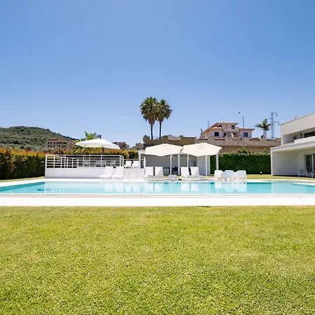 Luxury 3 Bed With Pool & Jacuzzi * Terme Vigliatore