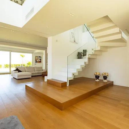 Luxury 3 Bed With Pool & Jacuzzi Terme Vigliatore